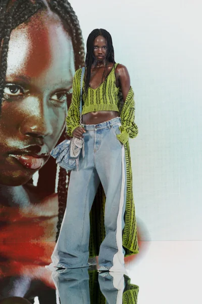 Look 40